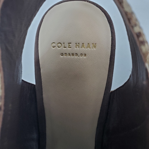 COLE HAAN Brown Snake Leather Peep Toe Bootie Wedge size 8.5 - Picture 13 of 16